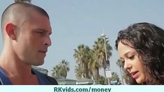 Smooth guy pays amateur chick for sex 6 porn video